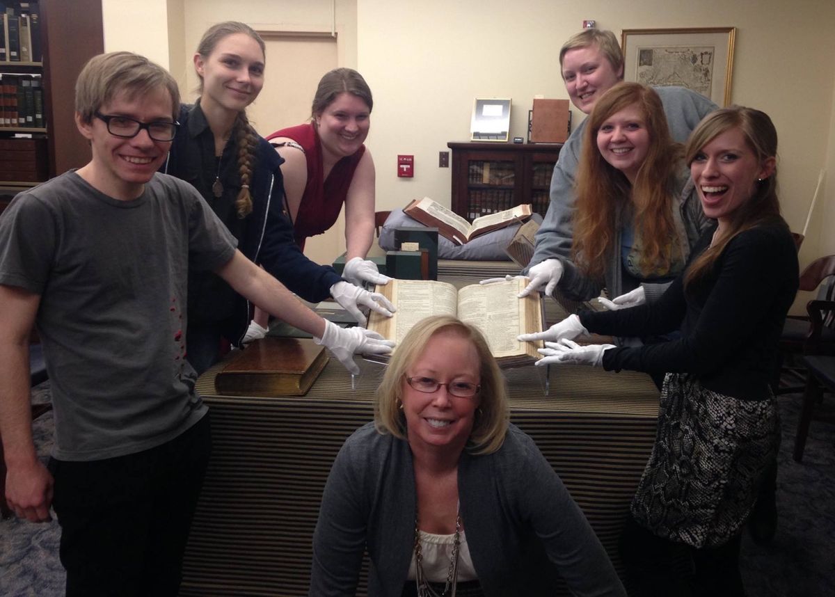 Stewart Plein and students in Rare Book Room